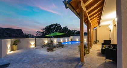 Villa Mandarin