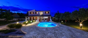 Villa Ivana ZadarVillas