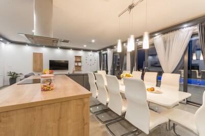Villa F&A ZadarVillas