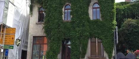 Apartment | Bahagian luar