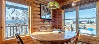 Cozy Teton Cabin