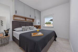 4 Schlafzimmer, kostenloses WLAN, Bettwäsche
