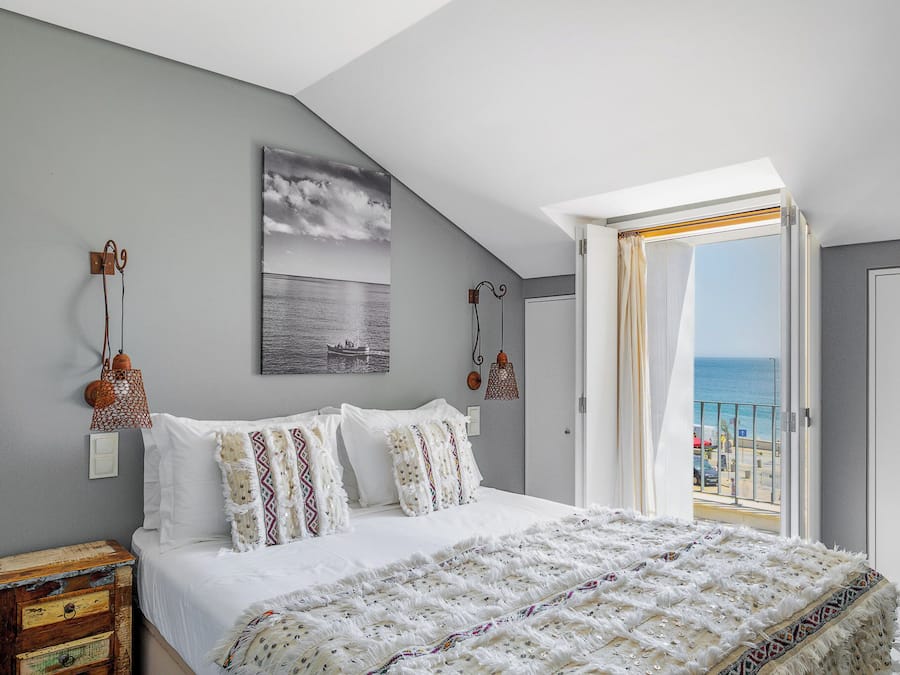 Quarto casal ou duplo panorâmico, vista para a praia | Cofres nos quartos, cortinas blackout, ferros/tábuas de passar roupa