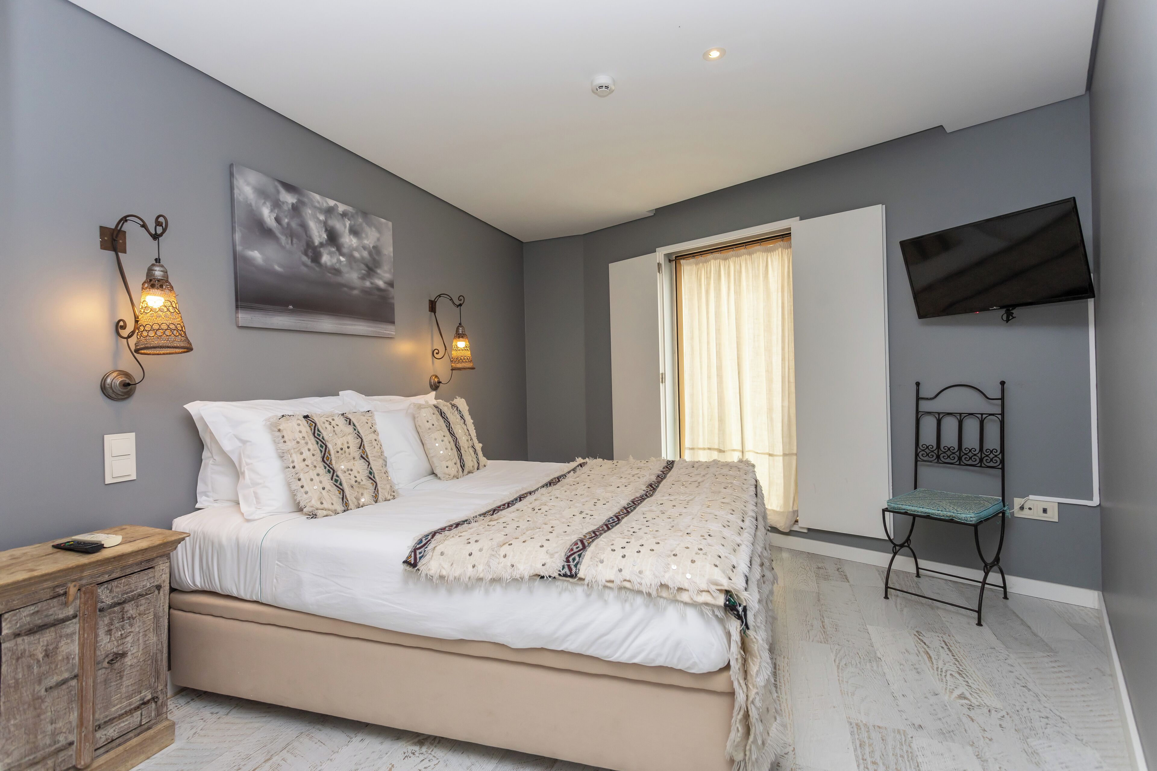 In-room safe, blackout drapes, iron/ironing board (on request)