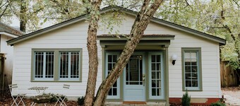 Charming midtown cottage with central air and driveway parking, great location