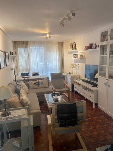 "Apartment Las Huertas". Excellent apartment located in a pedestrian area of Santoña.