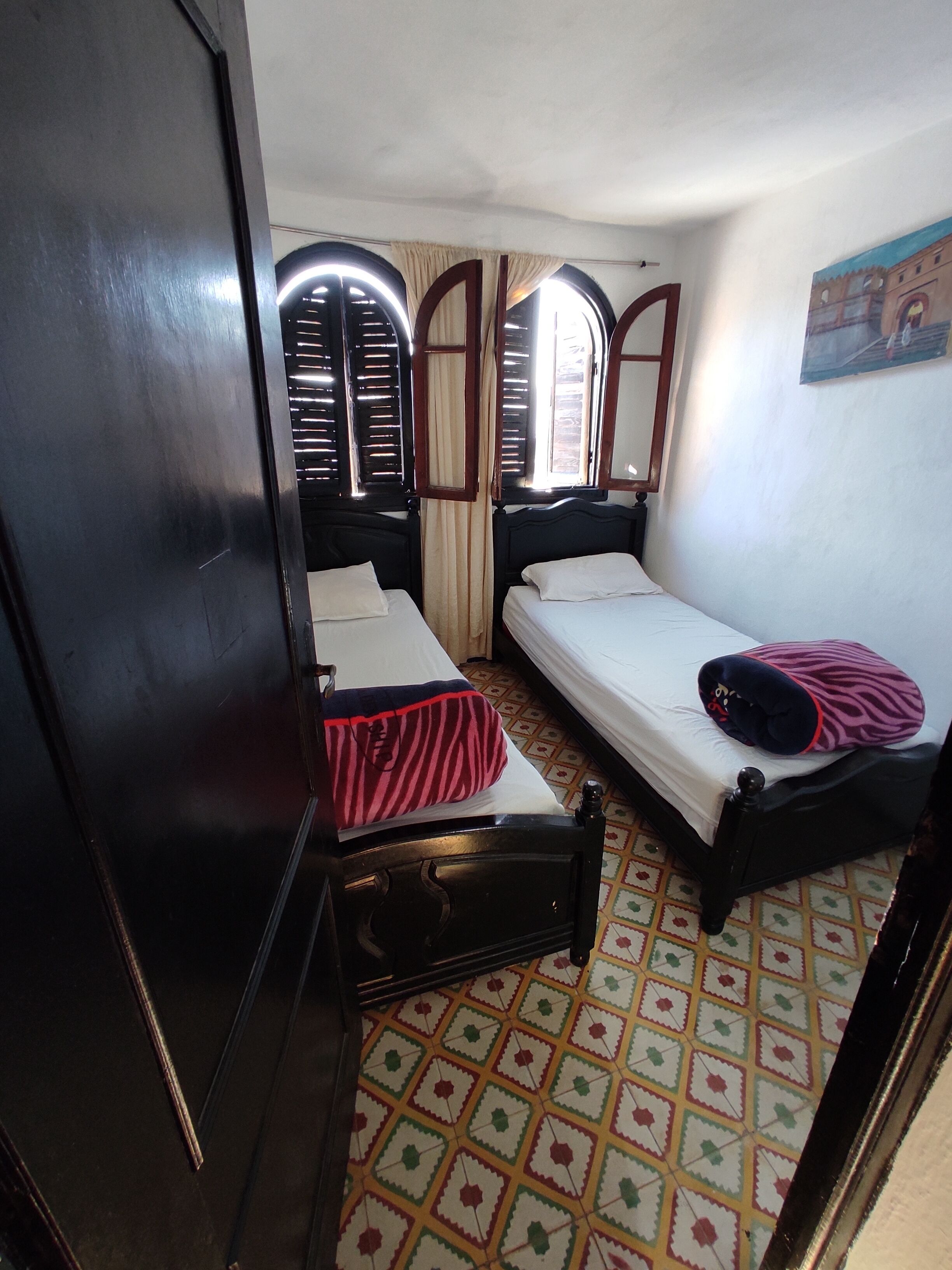 2 dormitorios, wifi gratis, ropa de cama