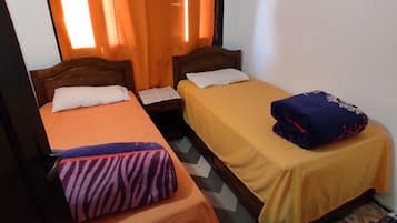 2 habitaciones, wifi gratis y ropa de cama