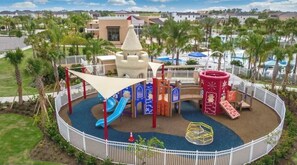 Children’s area - Professionally Designed Family Retreat – 1 Min Walk to Clubhouse Near Disney (Kissimmee)