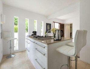 Villa | Private kitchen - Tranquil Villa With Private Pool (Sant Antoni de Portmany)