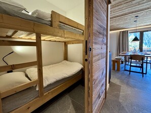 2 bedrooms, free WiFi