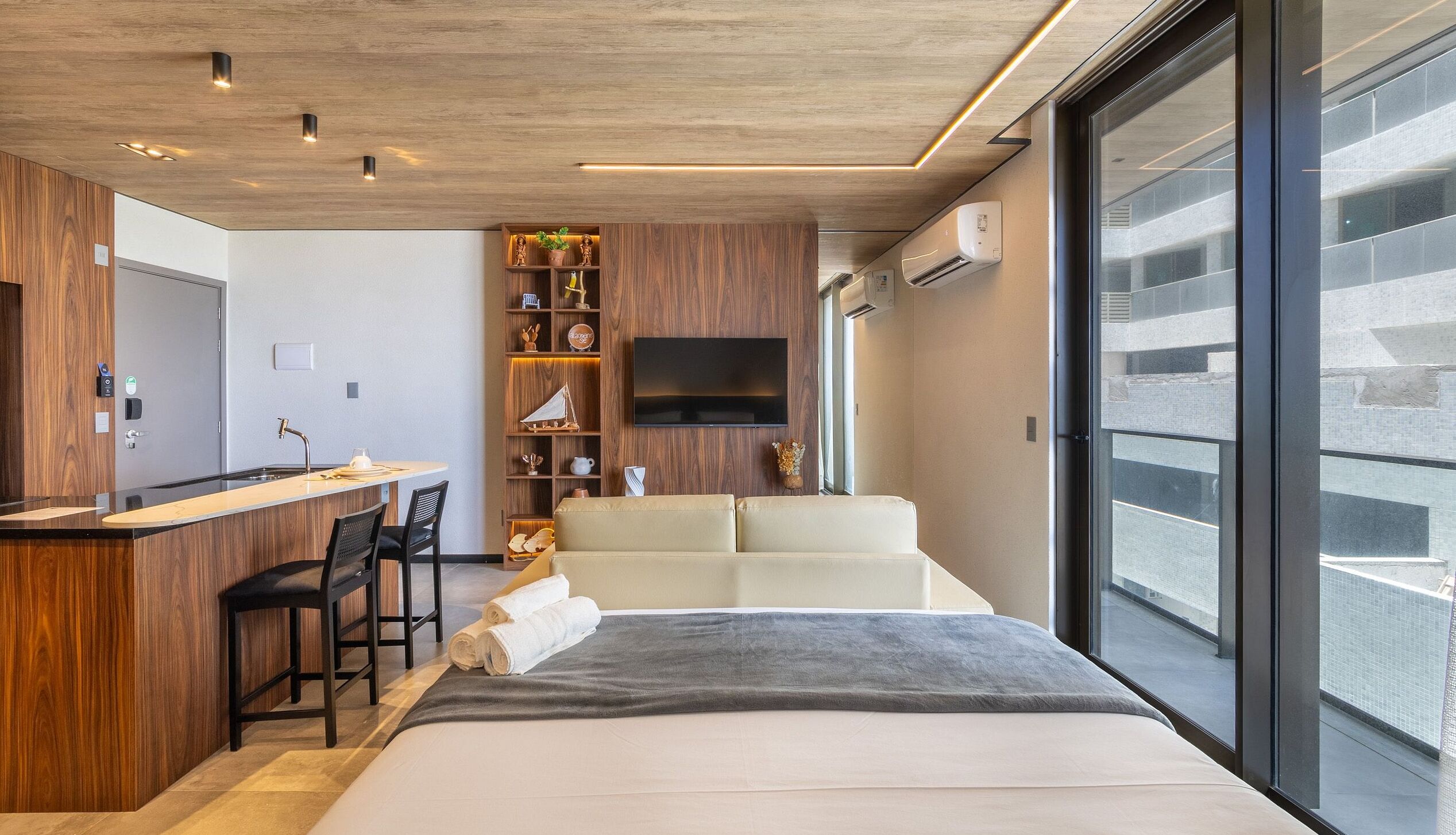 Ameublement personnalisé, Wi-Fi gratuit, draps fournis