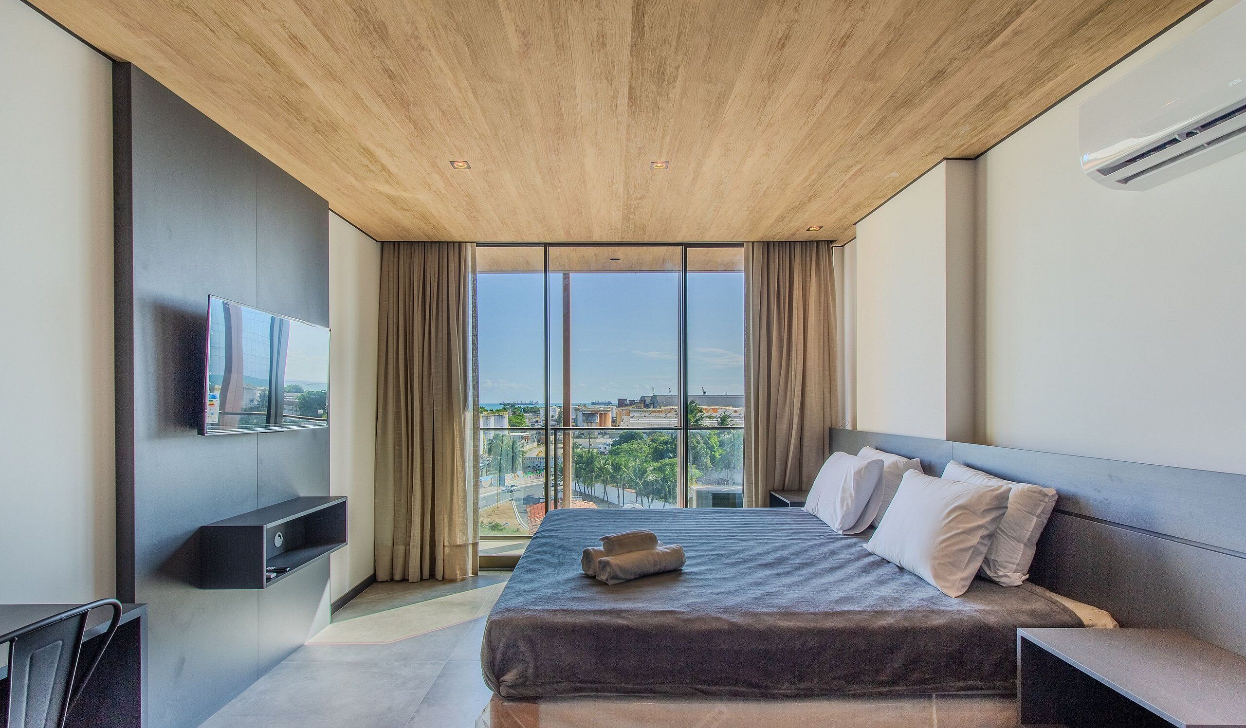 Ameublement personnalisé, Wi-Fi gratuit, draps fournis