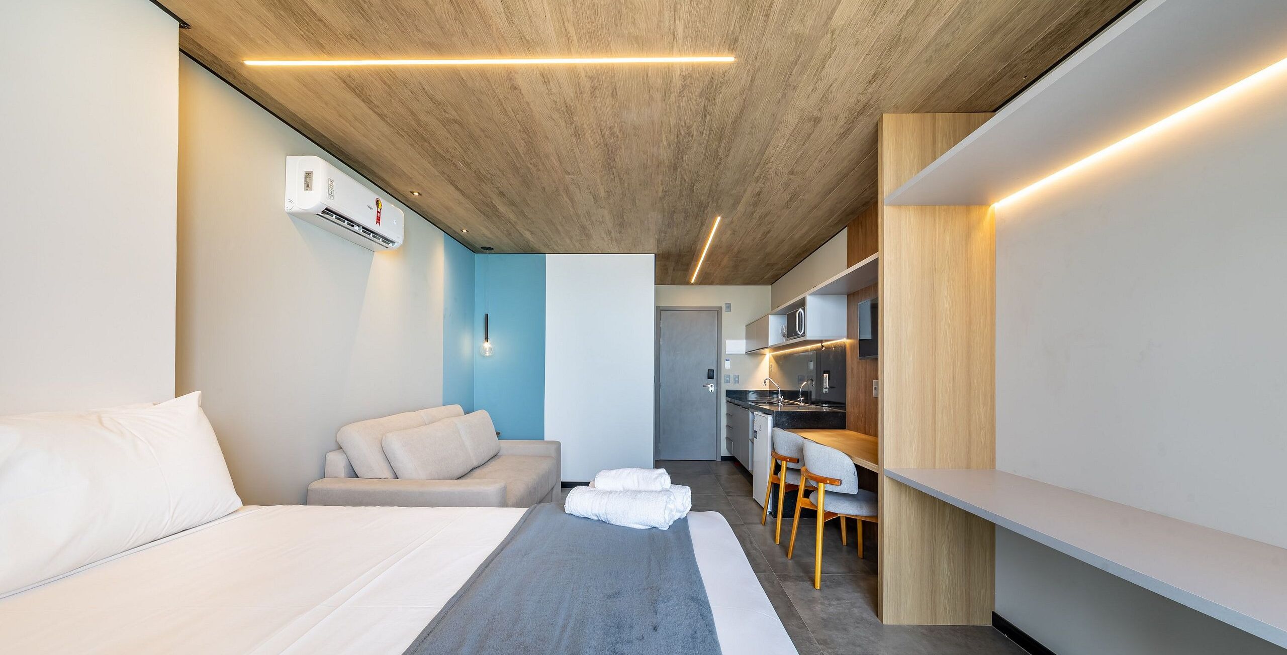 Ameublement personnalisé, Wi-Fi gratuit, draps fournis