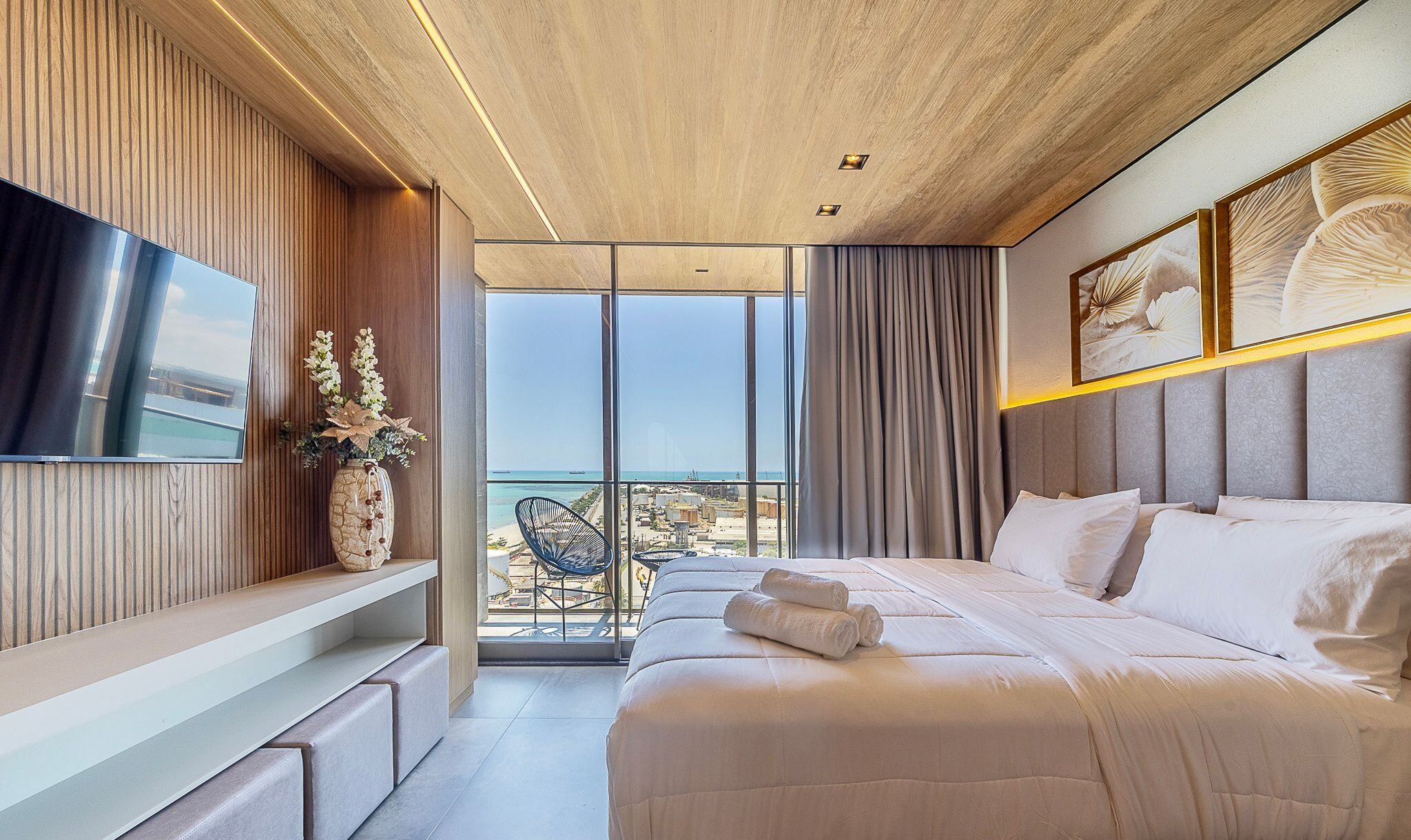 Ameublement personnalisé, Wi-Fi gratuit, draps fournis