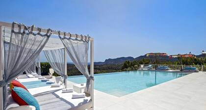 Superb Villa With Private Pool