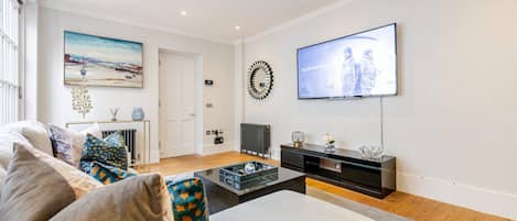 Smart TV, books