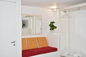 Desk, iron/ironing board, free WiFi