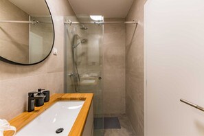 Bathroom shower - Apartment Leonarda (Zadar)