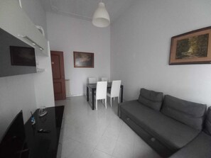 Living area - Tommy's House (Roma)