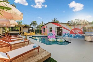 Outdoor pool, a heated pool