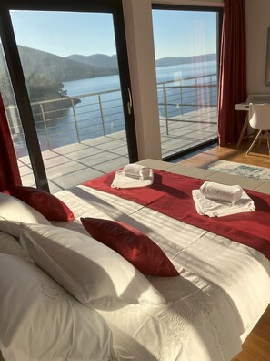 4 Schlafzimmer, Zimmersafe, Bügeleisen/Bügelbrett, kostenloses WLAN