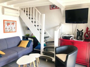 Fernseher, DVD-Player