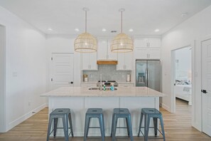 House, Multiple Beds, Balcony, Pool View (The Lost Chancla) | Private kitchen | Fridge, microwave, oven, stovetop