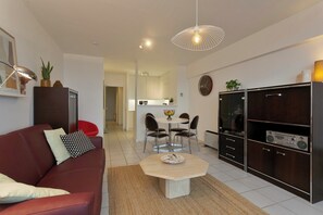 Apartment | Living area - Apartment With Terrace for 5 People (Blankenberge)