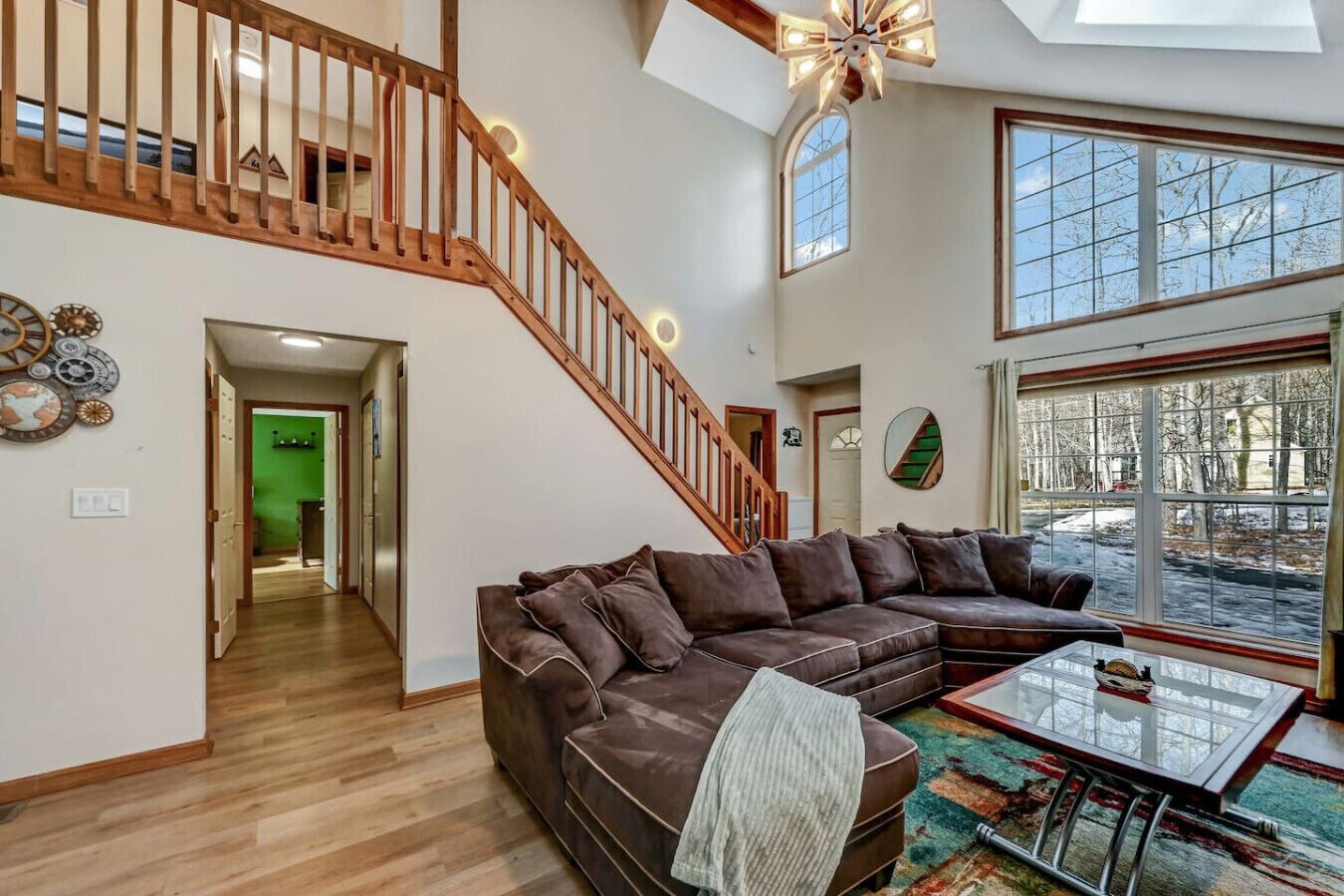 TV, fireplace, foosball, books