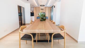 Villa | Étkezési lehetőség