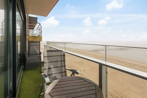 Apartment | Balcony - Apartment in Blankenberge Near the Pier (Blankenberge)