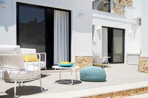 Terrace/patio - Charming 2-bedroom apartment with sea view in fabulous Carvoeiro with s AC, WiFi (Carvoeiro)