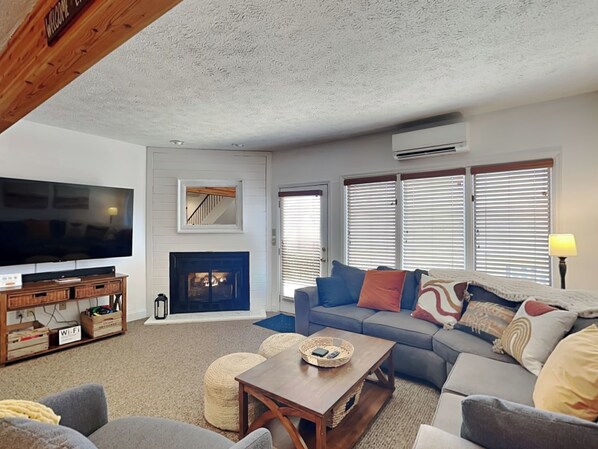 Studio (4 Bedrooms) | Front of property