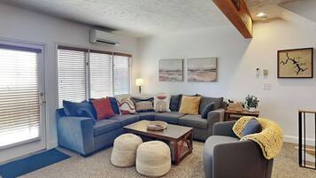 Studio (4 Bedrooms) | Property amenity