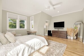 3 Schlafzimmer, Bügeleisen/Bügelbrett, WLAN, Bettwäsche