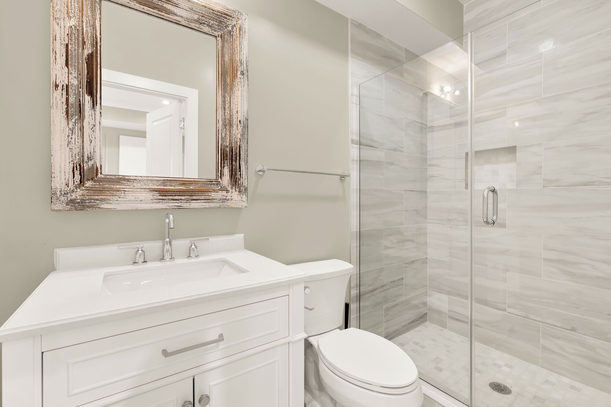 Shower, towels, soap, toilet paper
