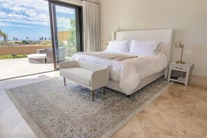 4 Schlafzimmer, Zimmersafe, Bügeleisen/Bügelbrett, WLAN