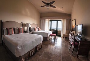 In-room safe, WiFi - Scenic Views At Studio DRC 310 at Diamante, World-Class Golf, Scenic Views Studio at Diamante, World... (Cabo San Lucas)