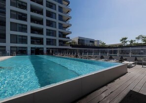 Pool - Luxurious Apartment in Tel Aviv. Terrace and Pool A

 (Tel Aviv-Yafo)