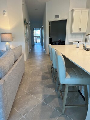 Smart TV - 2-bedroom condo  in Wellen Park Golf and Country Club with Golf Membership (Venice)