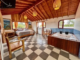 Standard Cabin, Balcony, Mountain View | Hypo-allergenic bedding, minibar, individually decorated