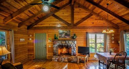 Lake View Honeymoon Log Cabin