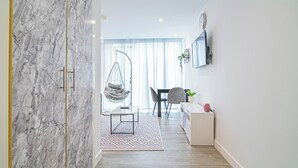 Apartment | Bahagian dalam