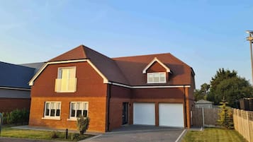 House | Bahagian luar