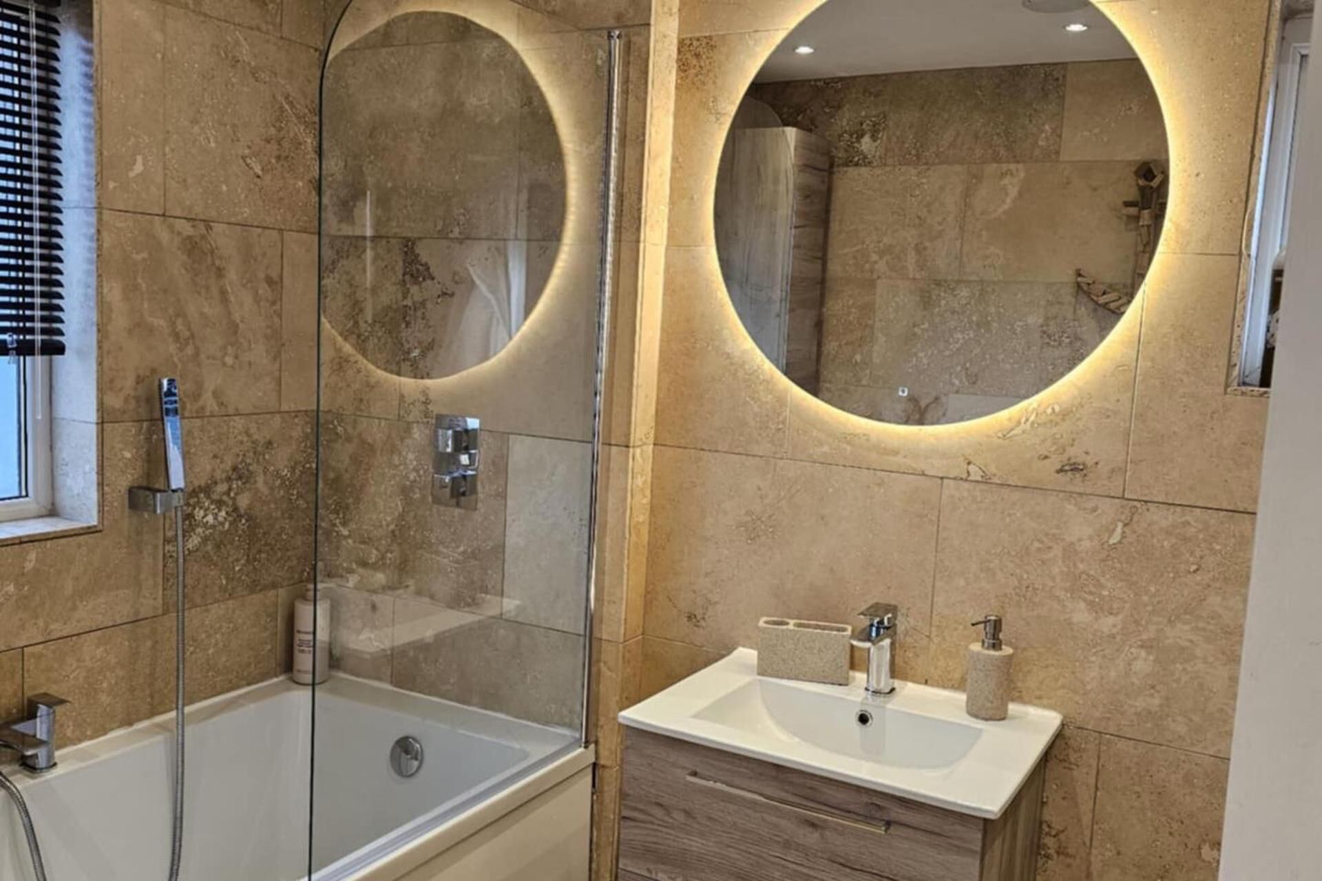 House | Bathroom | Separate tub and shower, deep soaking tub, hair dryer, towels