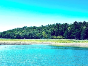 Nær stranden