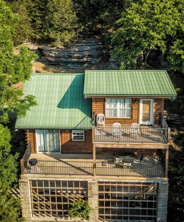 Exterior - Gorgeous View Log Cabin (Garfield)