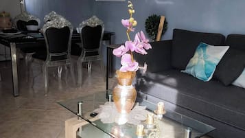 Huis, 3 slaapkamers, roken, terras | Woonkamer