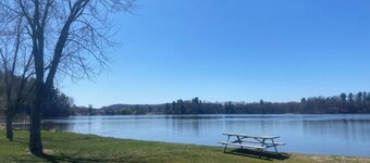 Historically Renovated, Spacious, 5-bdrm, 4-bath, 10-Bed, Game Room, Jetted Tub